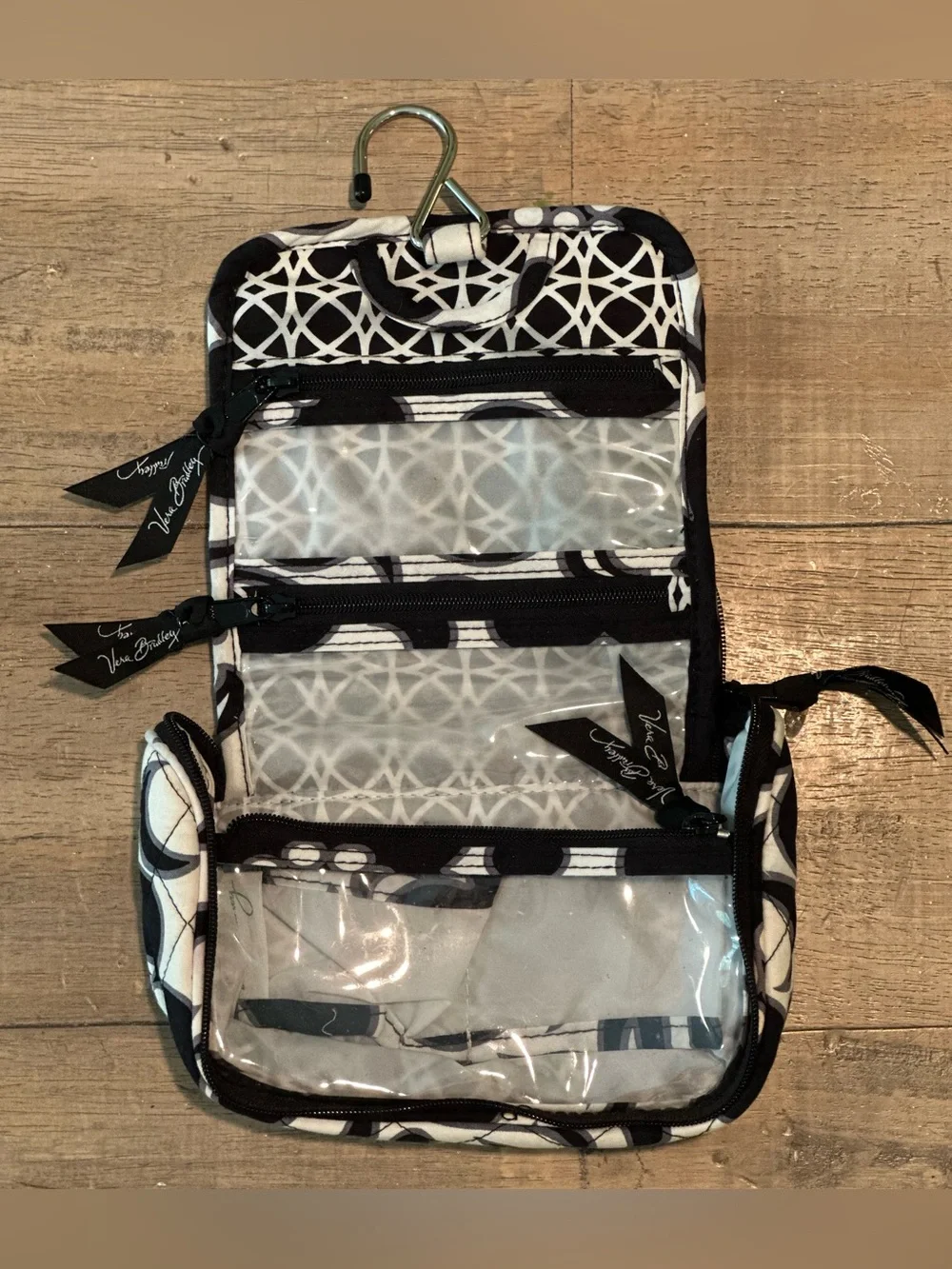 Vera Bradley, excellent condition, never used, hanging cosmetic case